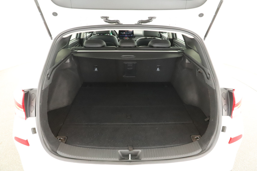 Hyundai i30, 2021