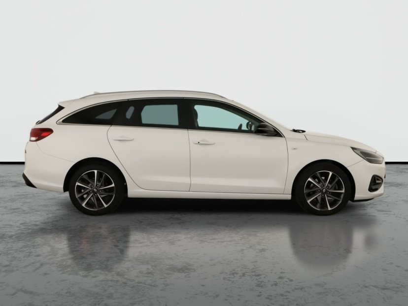 Hyundai i30, 2021