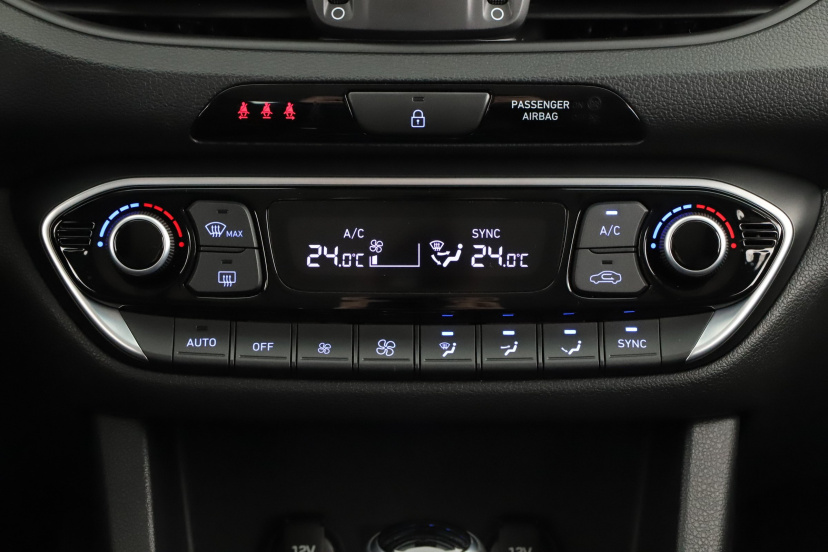 Hyundai i30, 2023