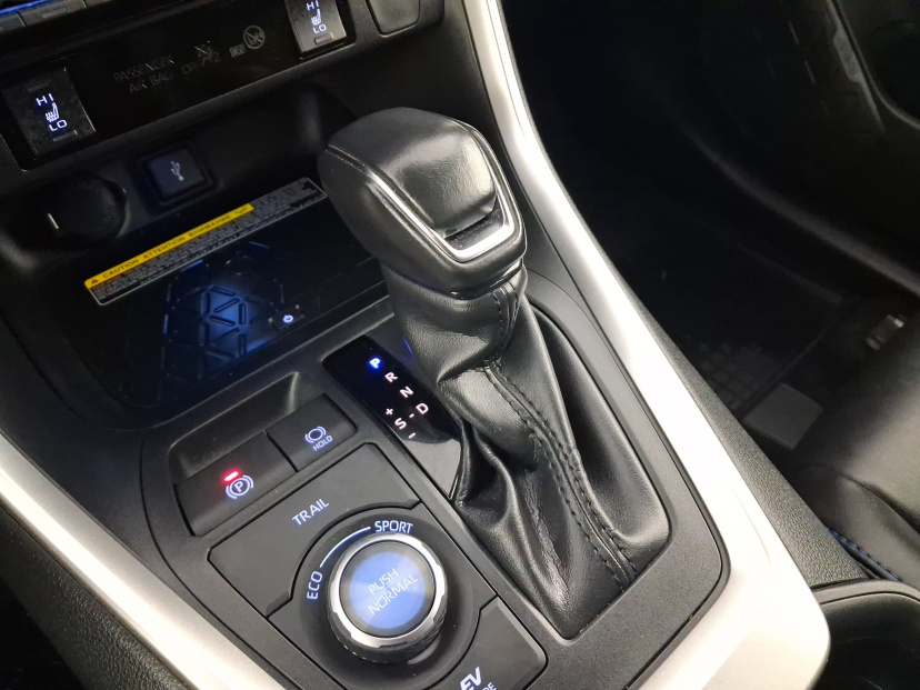 Toyota RAV 4, 2020