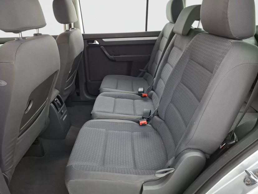 Volkswagen Touran, 2004