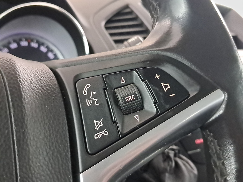 Opel Insignia, 2010
