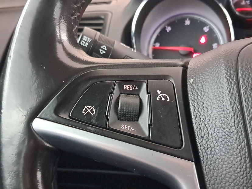 Opel Insignia, 2010