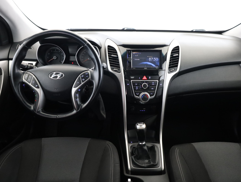 Hyundai i30, 2015
