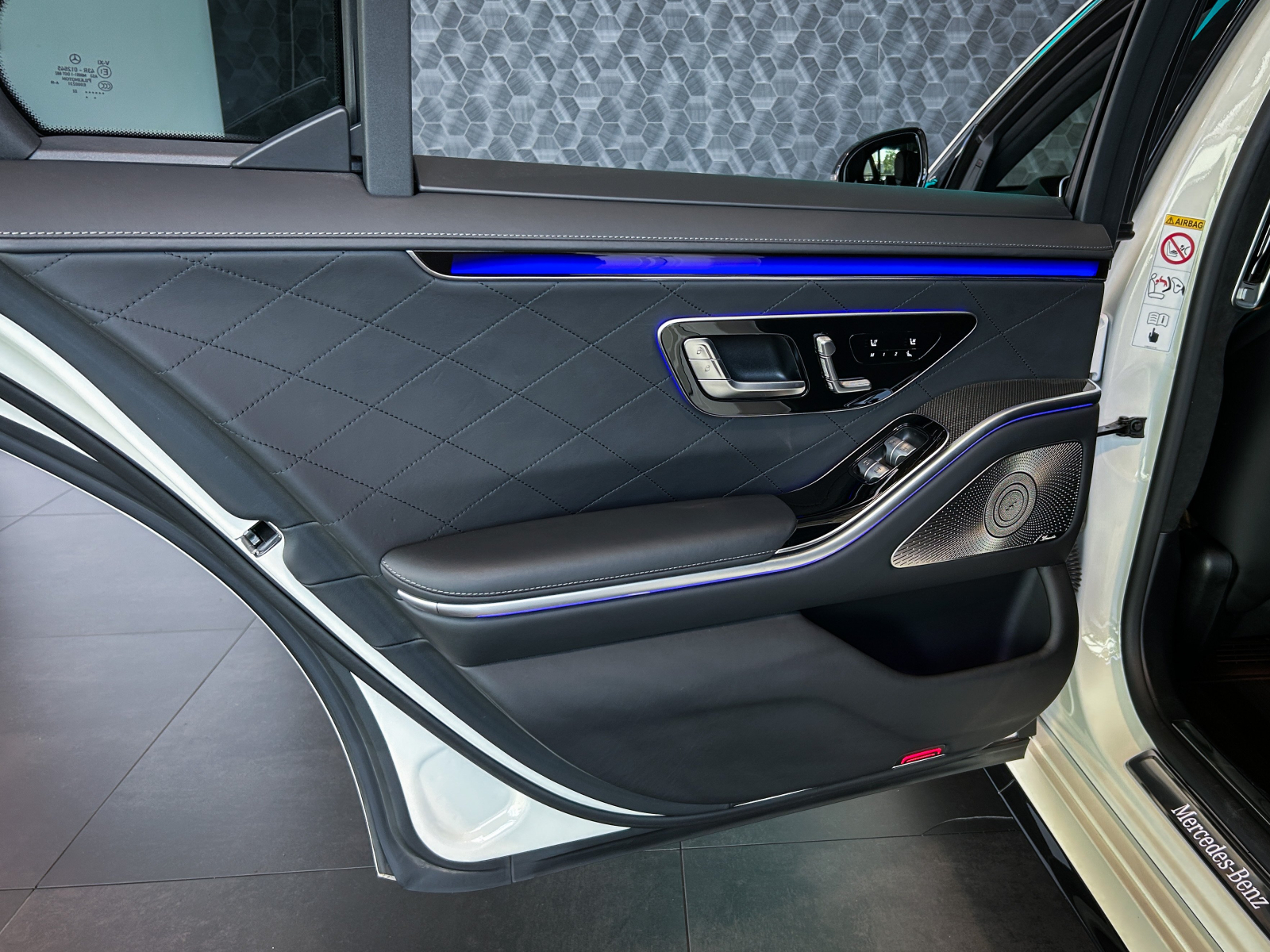 Mercedes-Benz S - 2022