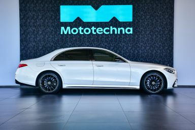 Mercedes-Benz S - 2022