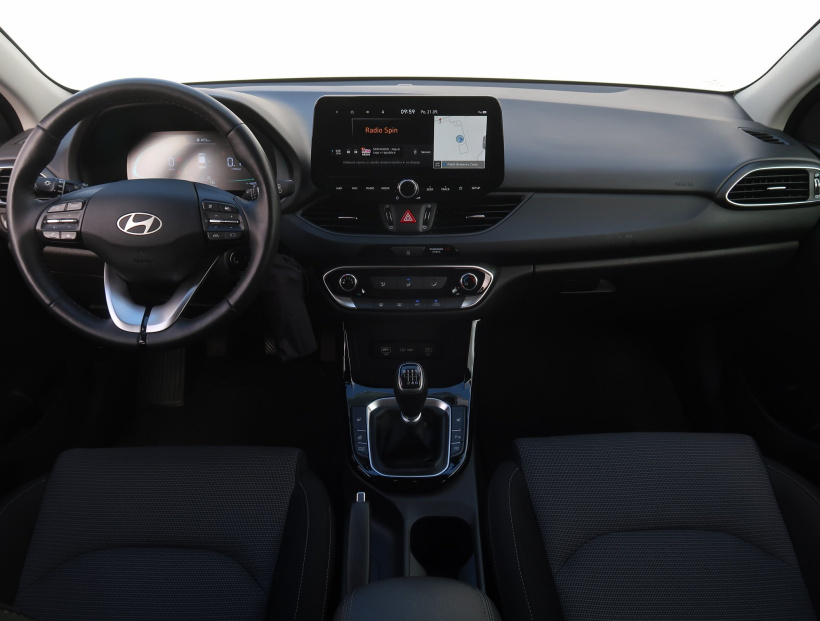 Hyundai i30, 2025