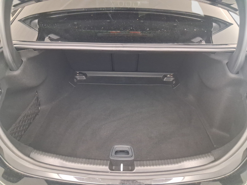 Mercedes-Benz C, 2023