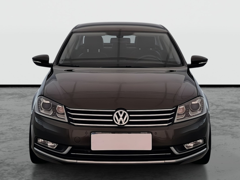 Volkswagen Passat, 2013
