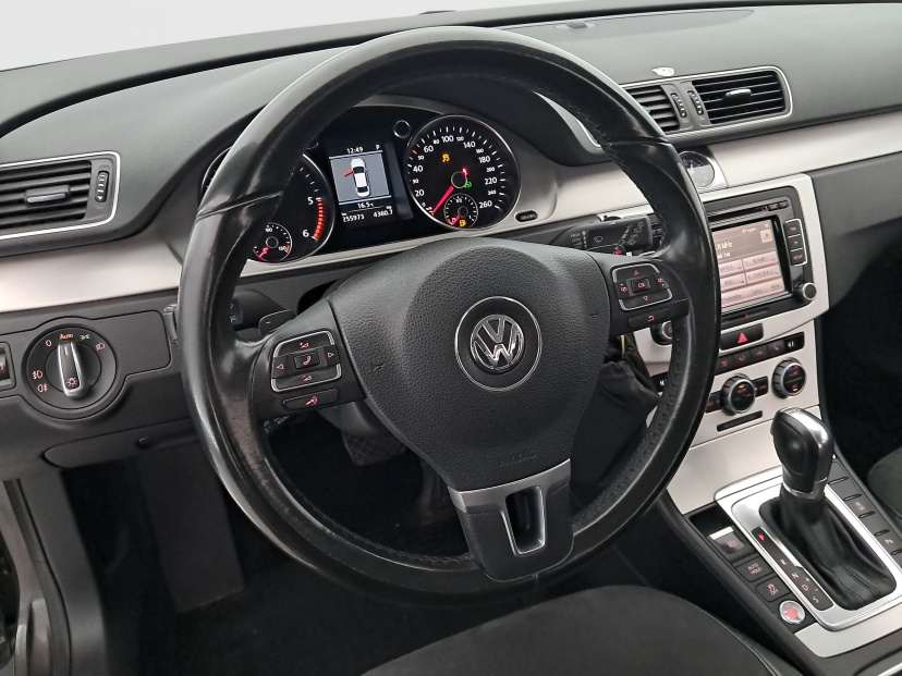 Volkswagen Passat, 2013