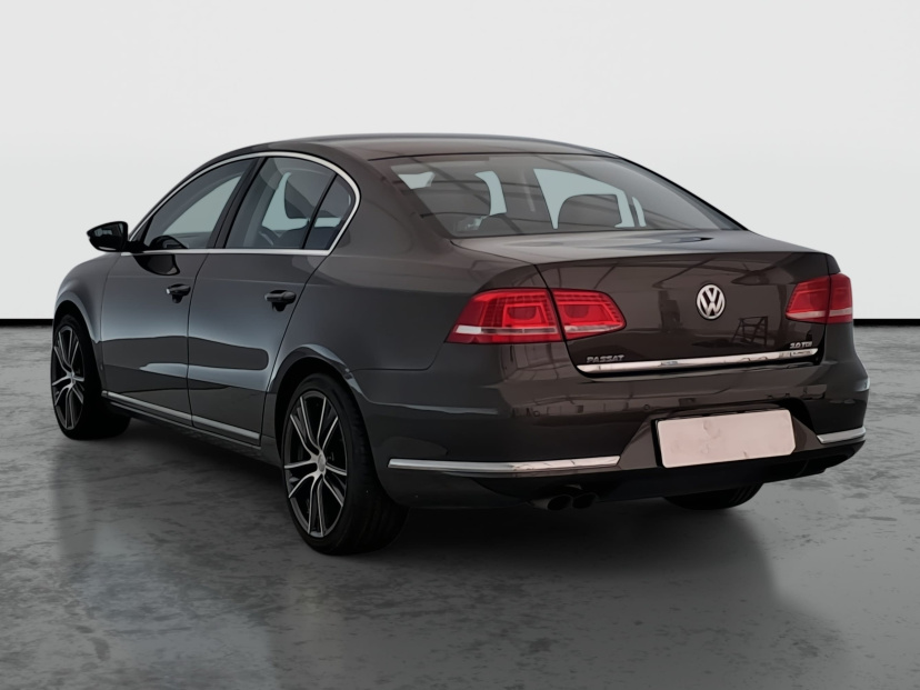 Volkswagen Passat, 2013