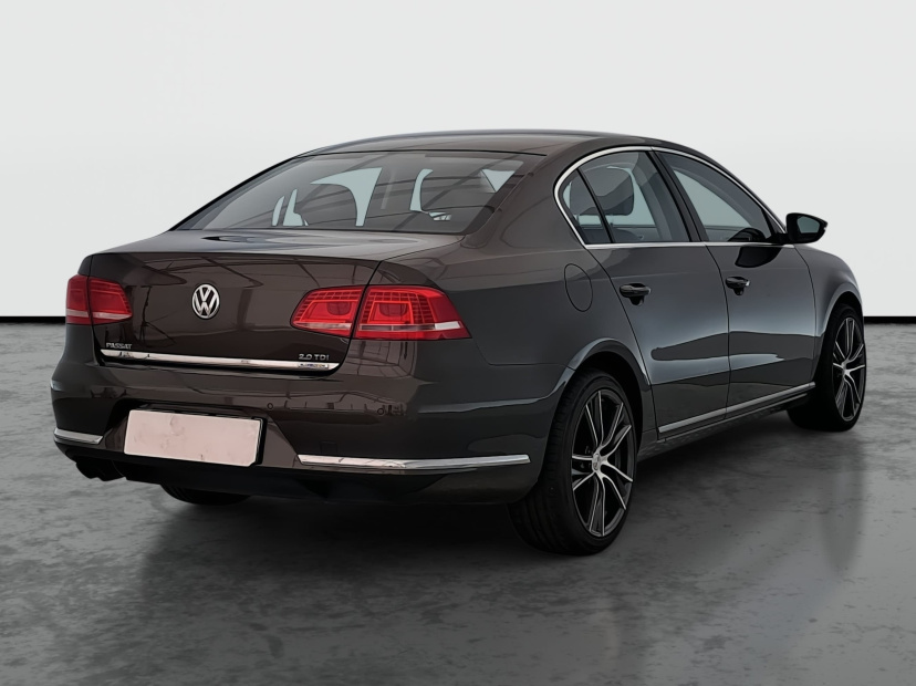 Volkswagen Passat, 2013