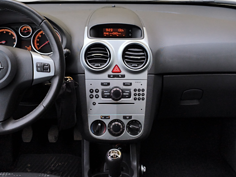 Opel Corsa, 2011