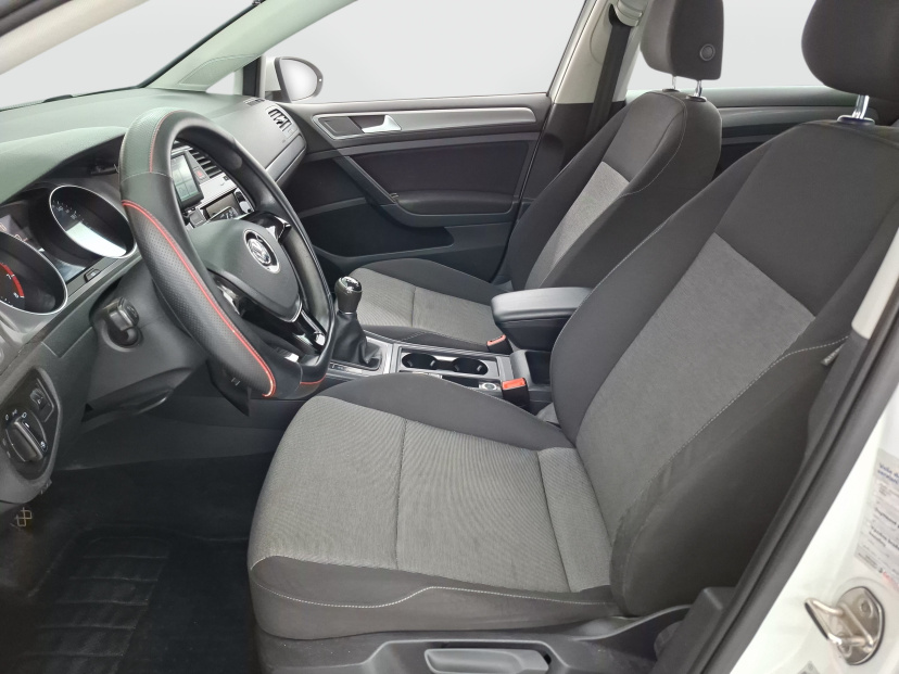 Volkswagen Golf, 2013
