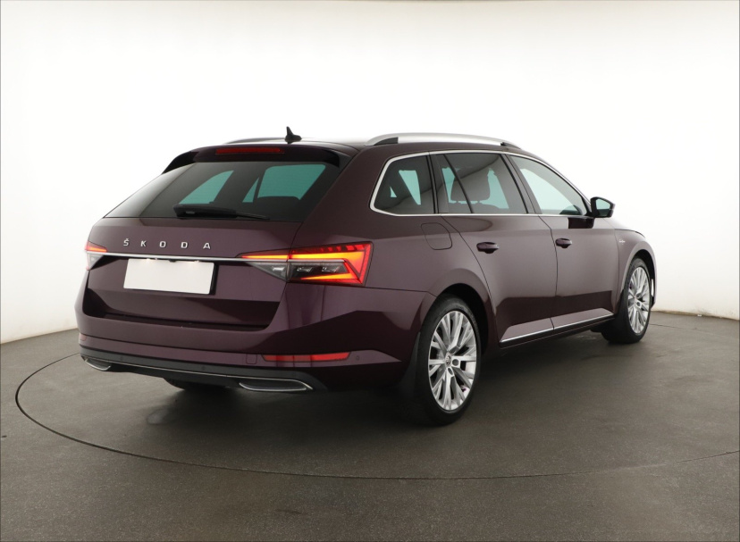 Škoda Superb, 2022