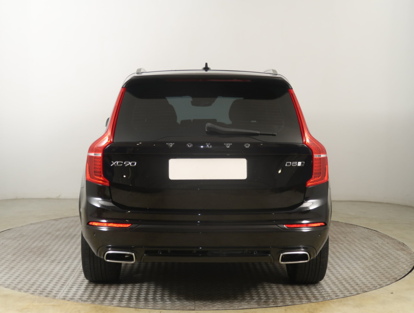 Volvo XC90, 2018