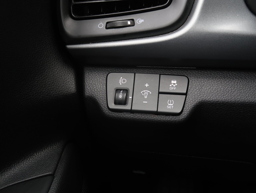 Kia Rio, 2020