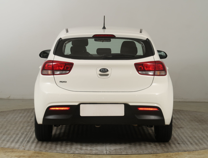 Kia Rio, 2020
