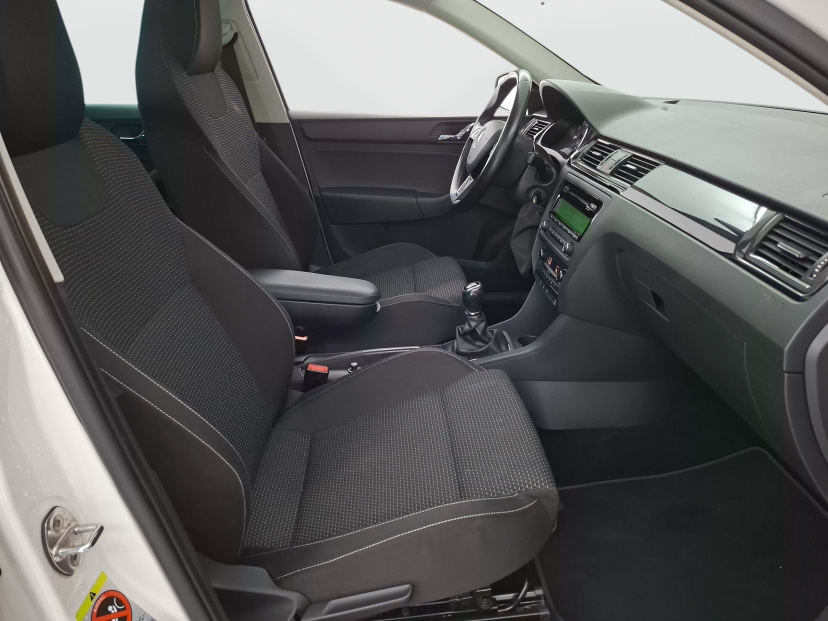 Škoda Rapid Spaceback, 2013