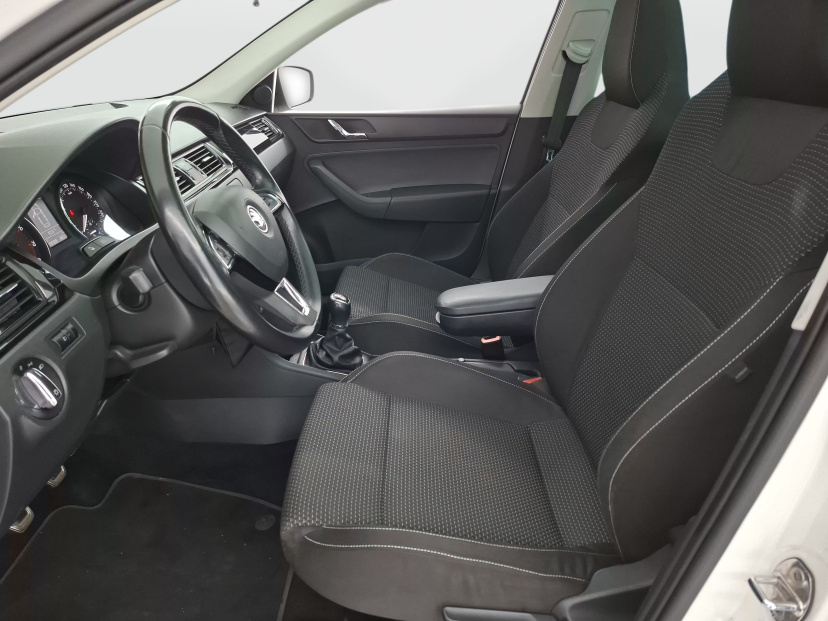 Škoda Rapid Spaceback, 2013