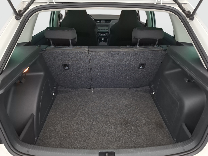 Škoda Rapid Spaceback, 2013