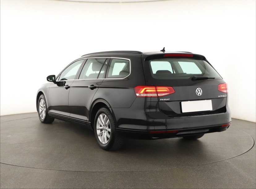 Volkswagen Passat, 2016
