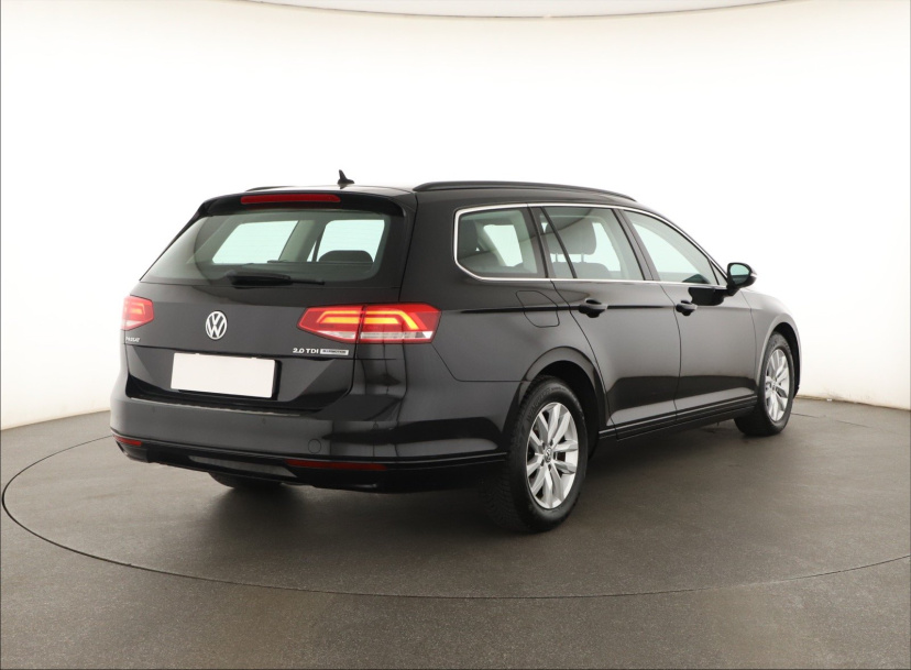 Volkswagen Passat, 2016