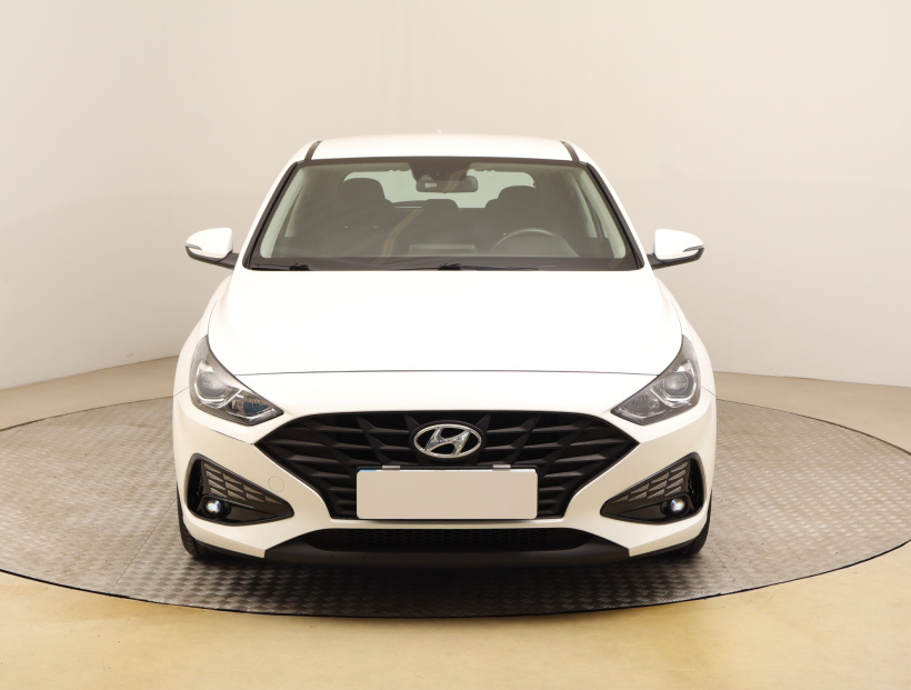Hyundai i30, 2022