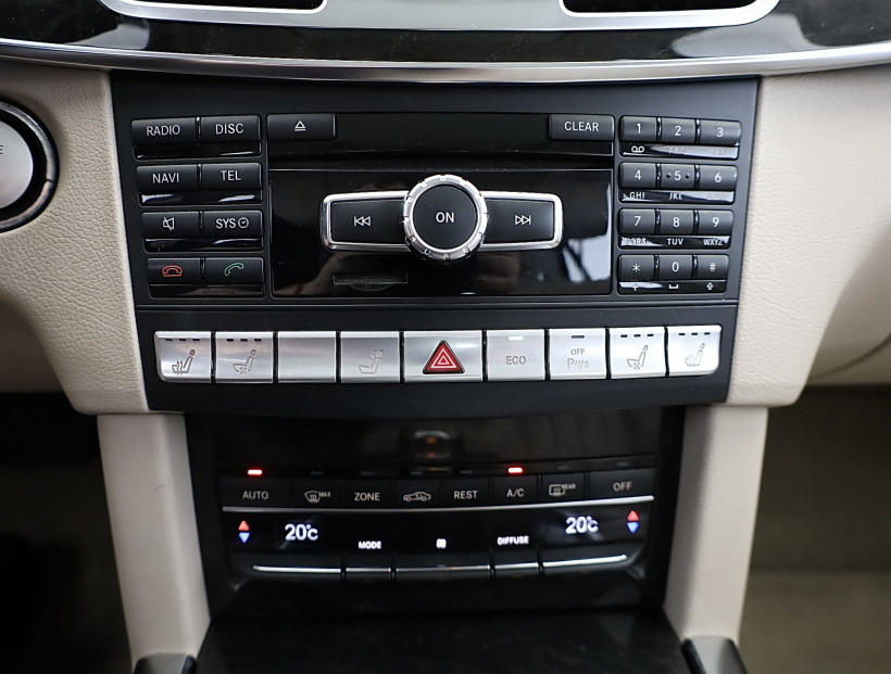 Mercedes-Benz E, 2013