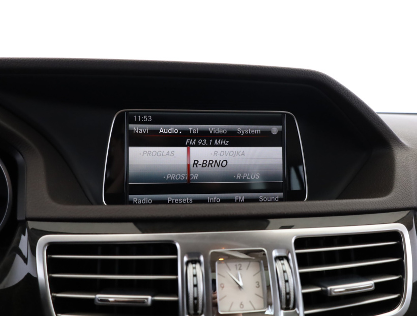 Mercedes-Benz E, 2013