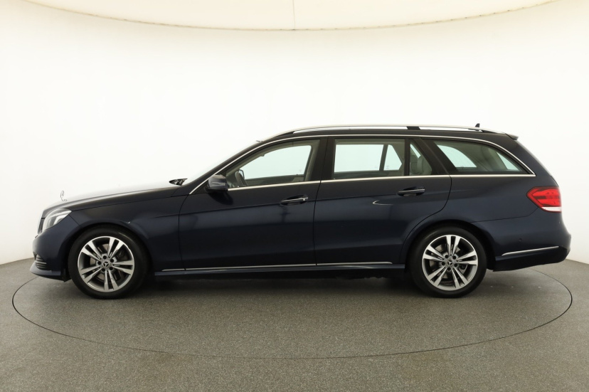 Mercedes-Benz E, 2013
