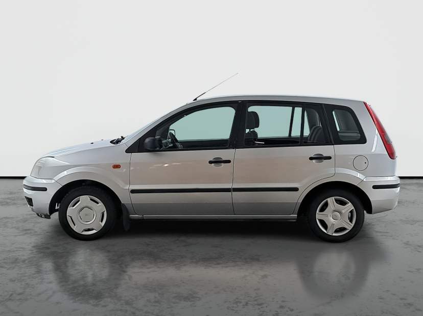 Ford Fusion, 2003
