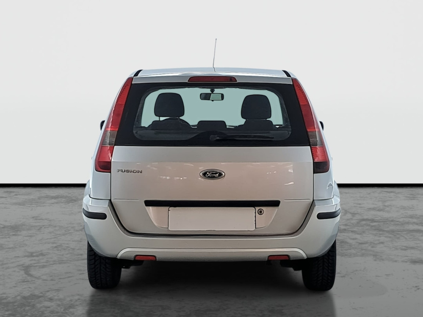 Ford Fusion, 2003
