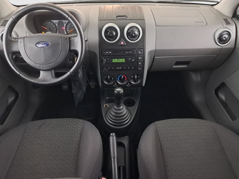 Ford Fusion, 2003