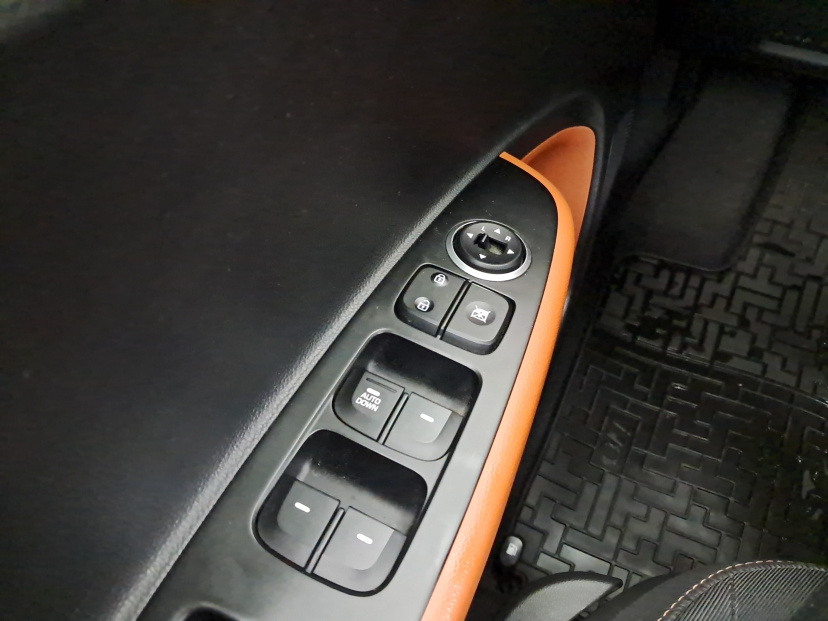 Hyundai i10, 2014
