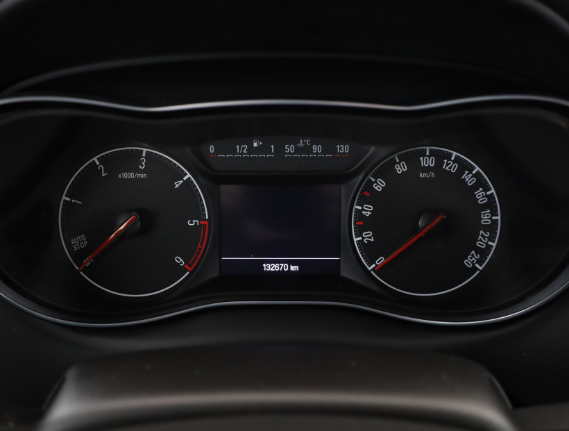 Opel Zafira, 2018