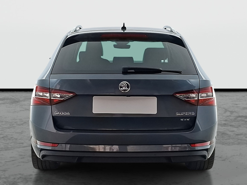 Škoda Superb, 2016