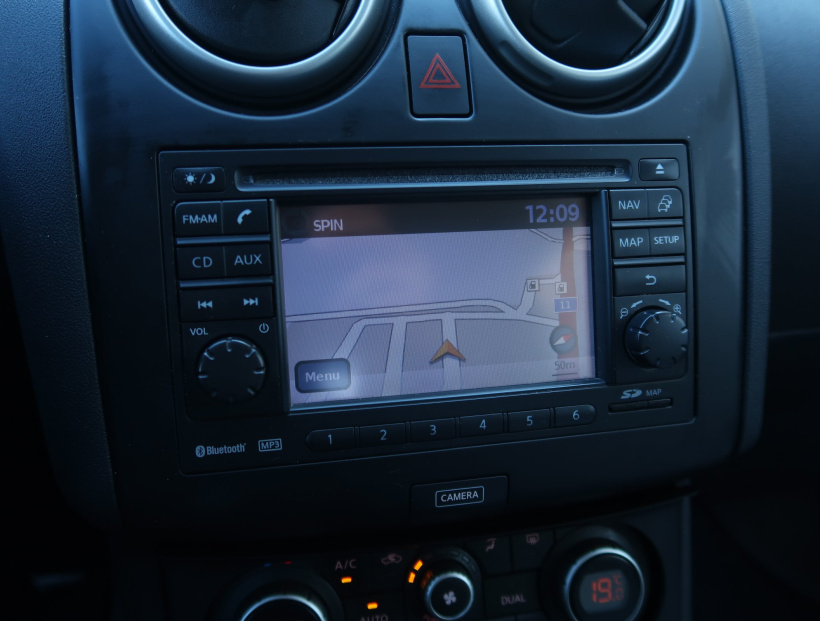 Nissan Qashqai+2, 2012