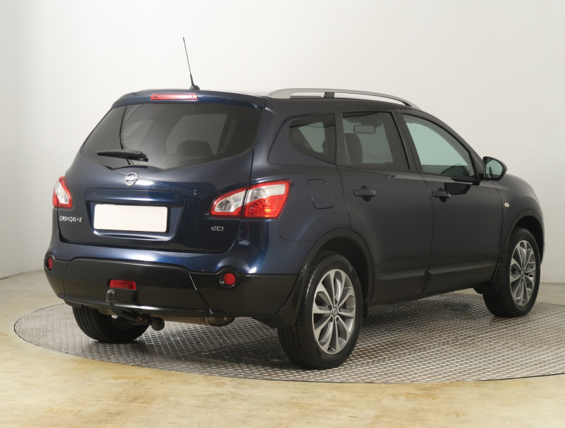 Nissan Qashqai+2, 2012