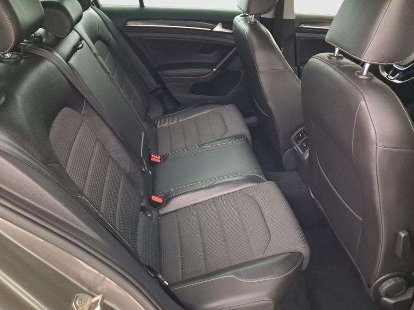 Volkswagen Golf, 2016