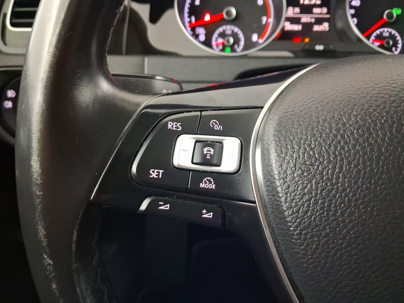 Volkswagen Golf, 2016