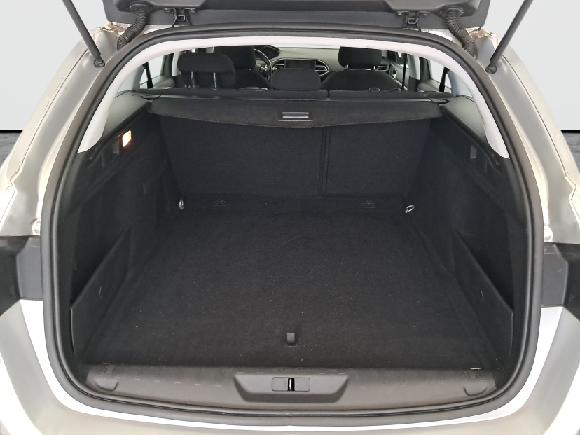 Peugeot 308, 2015