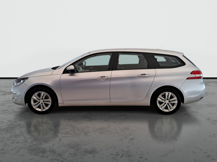 Peugeot 308, 2015