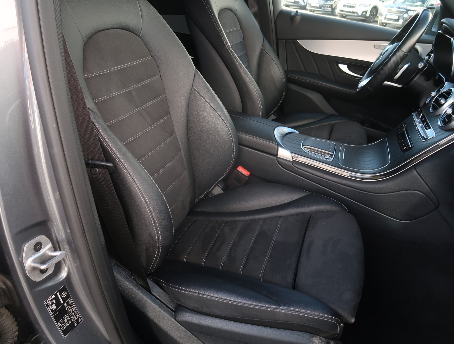 Mercedes-Benz GLC - 2022