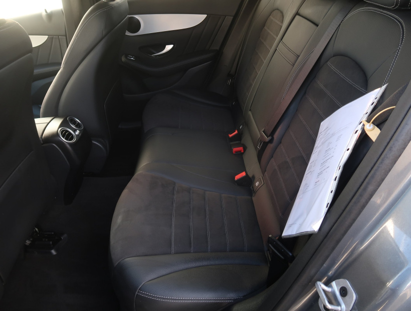 Mercedes-Benz GLC, 2022