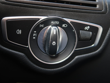 Mercedes-Benz GLC - 2022