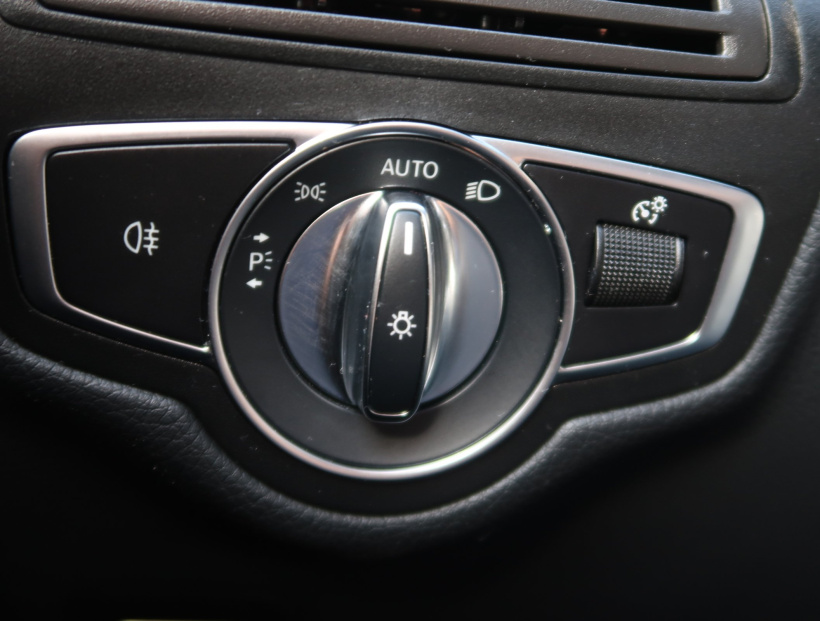 Mercedes-Benz GLC, 2022
