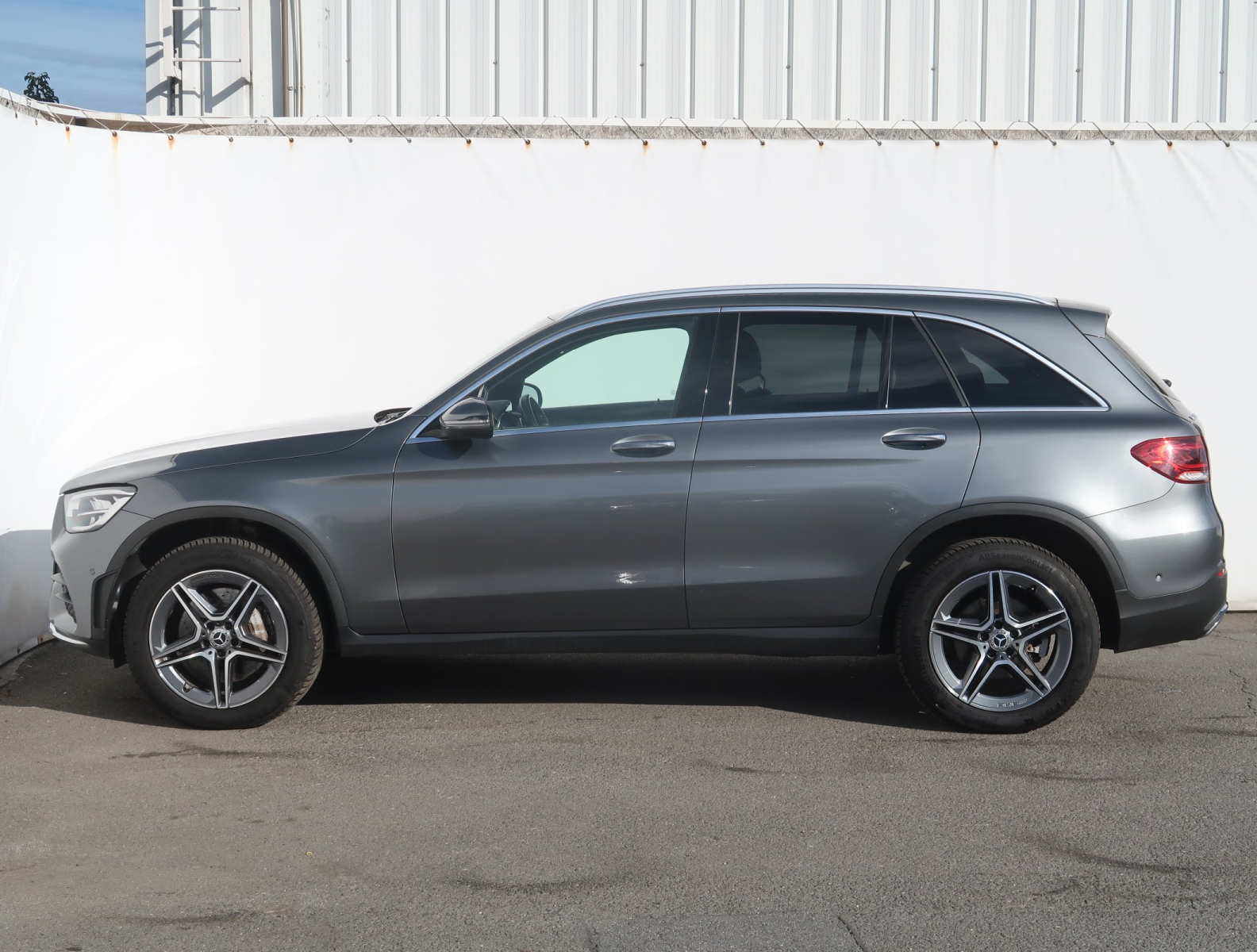 Mercedes-Benz GLC - 2022