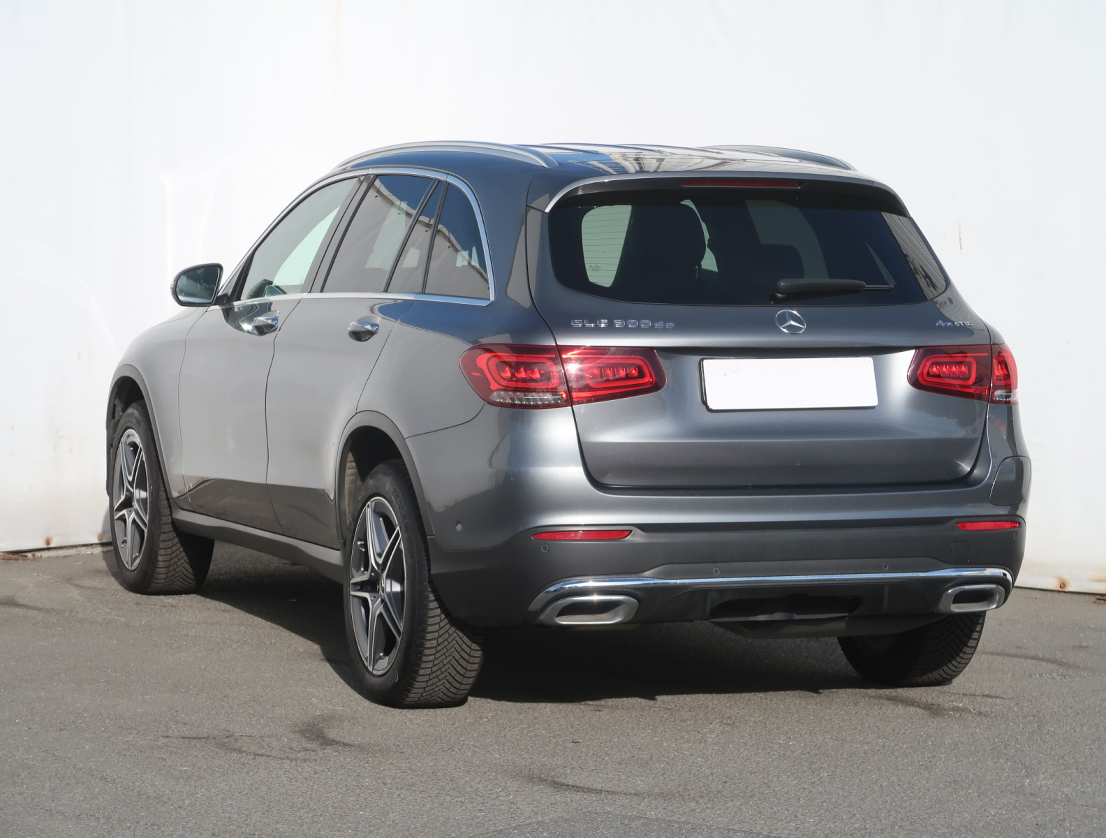 Mercedes-Benz GLC - 2022