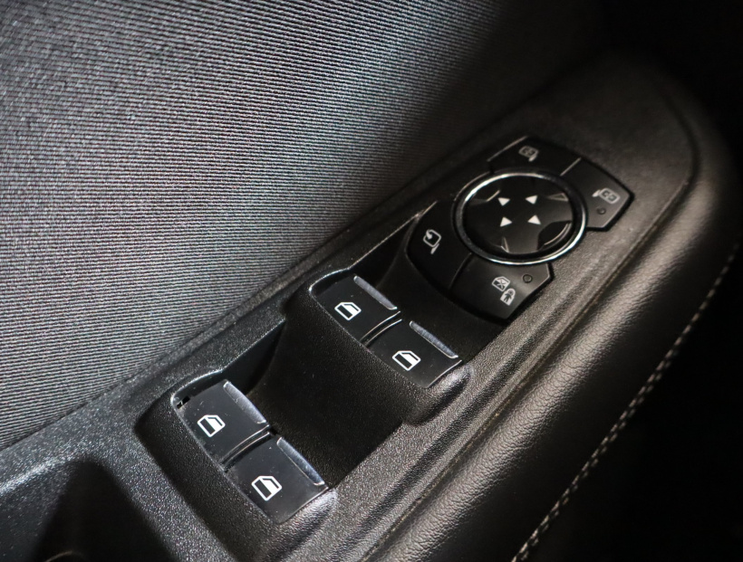 Ford S-Max, 2015